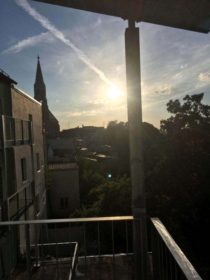 Hotel Zur Krone Neuötting Buitenkant foto